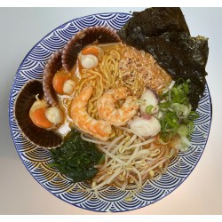 Délicieux Ramen traditionnel par de vrai chef japonais